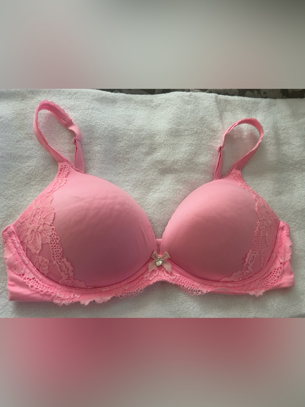 Victoria's Secret Pink Lace Contour Bra
